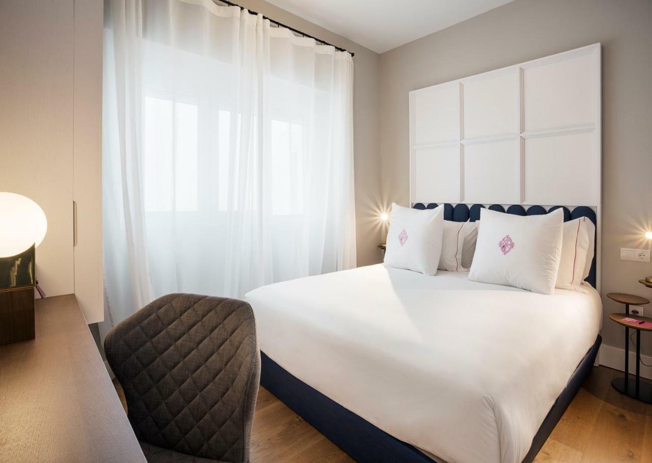 Apartamentos One Shot Conde De Torrejon Σεβίλλη Εξωτερικό φωτογραφία