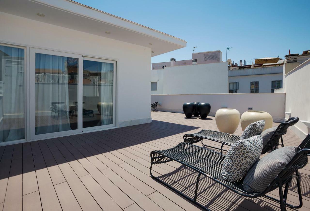 Apartamentos One Shot Conde De Torrejon Σεβίλλη Εξωτερικό φωτογραφία