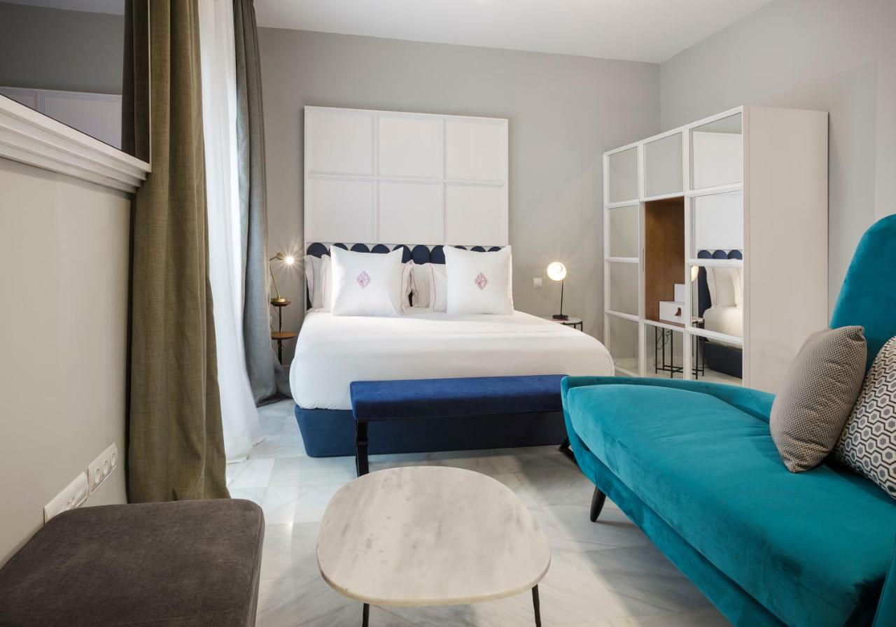 Apartamentos One Shot Conde De Torrejon Σεβίλλη Εξωτερικό φωτογραφία